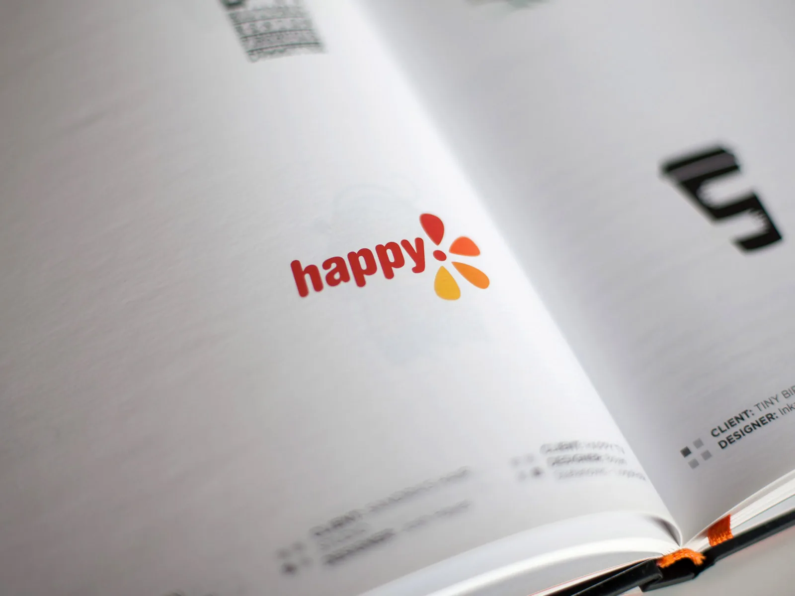 HappyTV: On-air logo